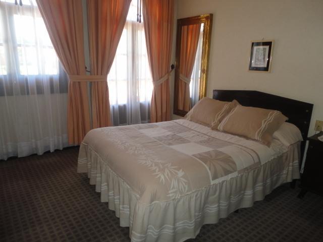Hotel Royal Spa Zimapán Buitenkant foto