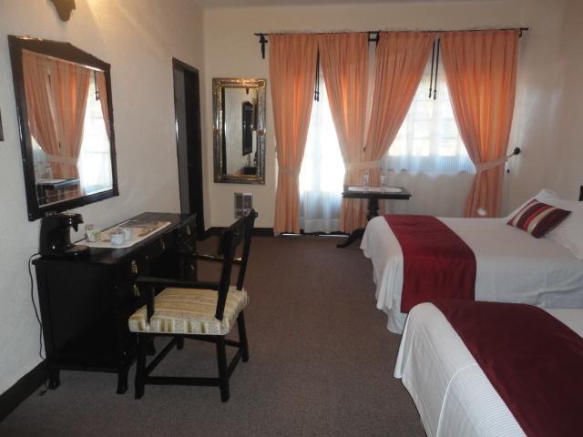 Hotel Royal Spa Zimapán Kamer foto